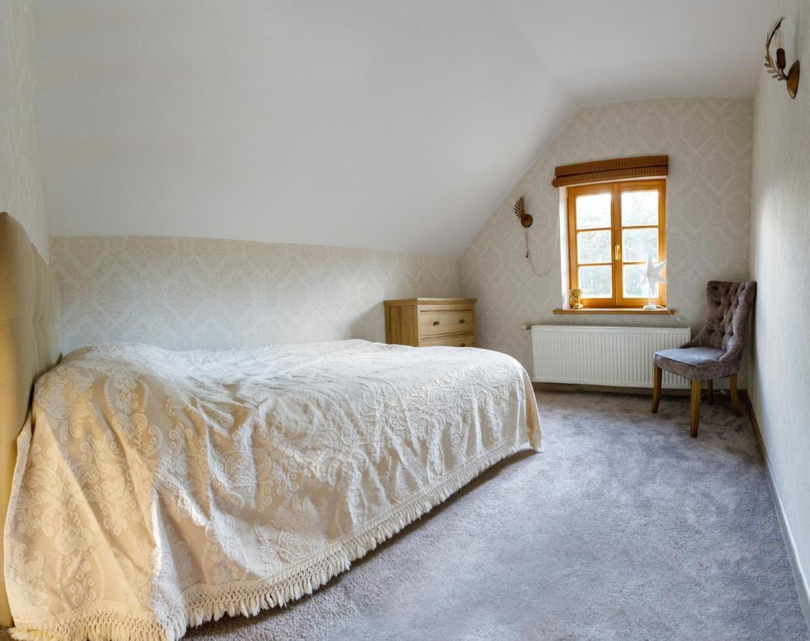Bash Village House Ventspils Esterno foto