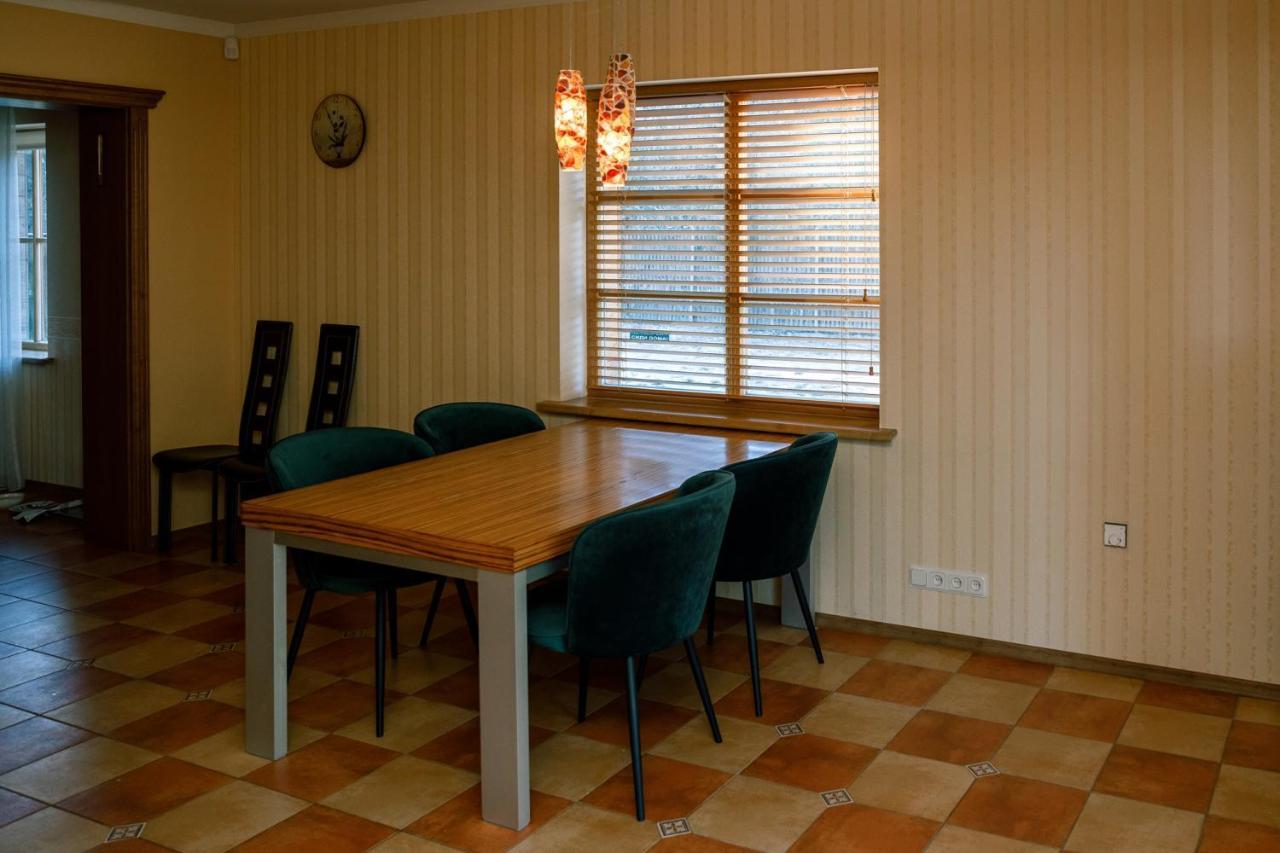Bash Village House Ventspils Esterno foto