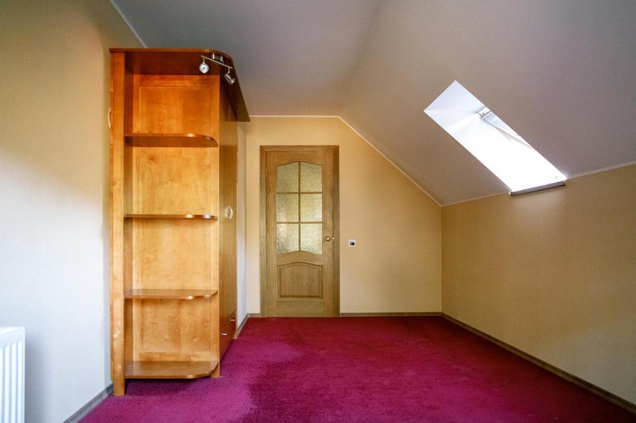 Bash Village House Ventspils Esterno foto