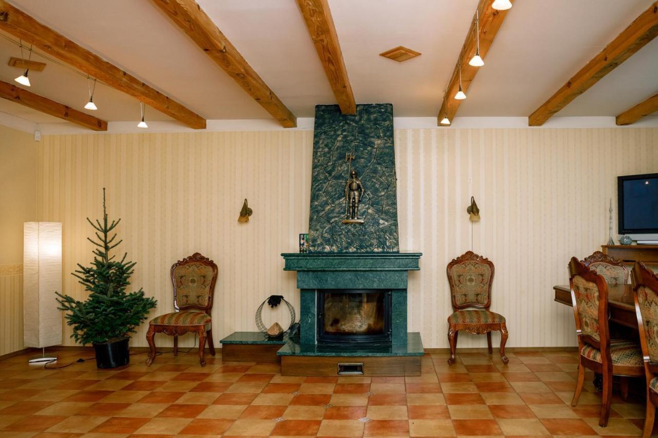 Bash Village House Ventspils Esterno foto